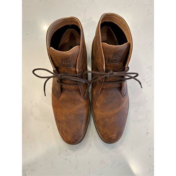 Kodiak McKernan Men’s brown distressed leather chukka boots size 11 main image 5